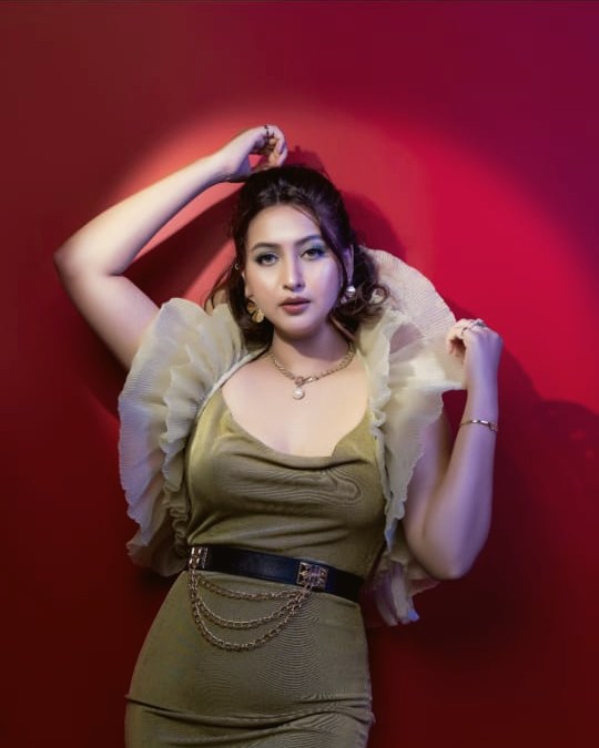 DJ SHREYA